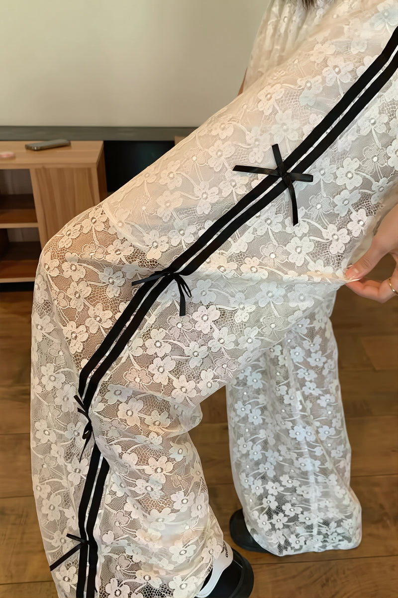 Hollow Out Bowknot Lace Splice Pants