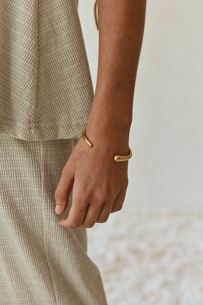 18K Salma Bangle