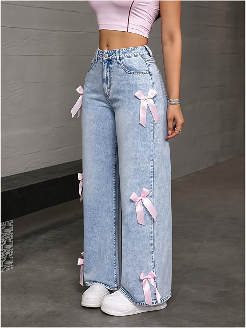 Bow Patch Washed Loose Straight Jeans