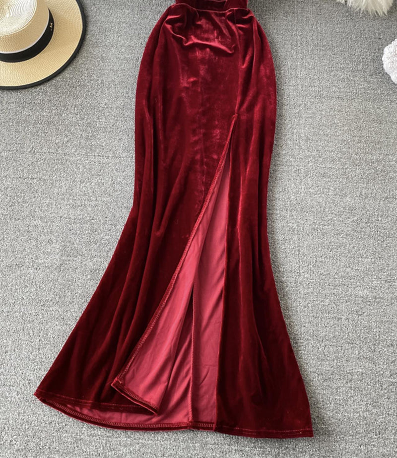 Burgundy velvet long dress S27