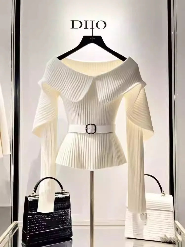 CASANDRA SWEATER
