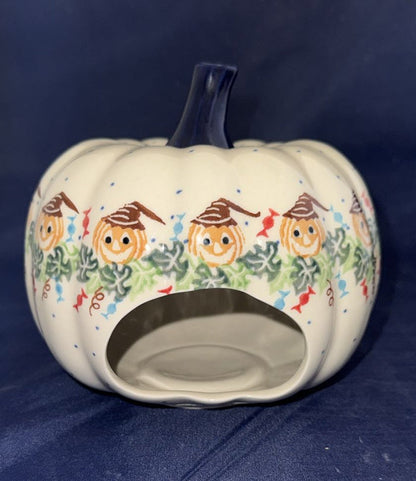 Ceramika Artystyczna Pumpkin Scarecrow Medium Luminary Pumpkin - Shape: D41 - Pattern: Pumpkin Scarecrow (1483)