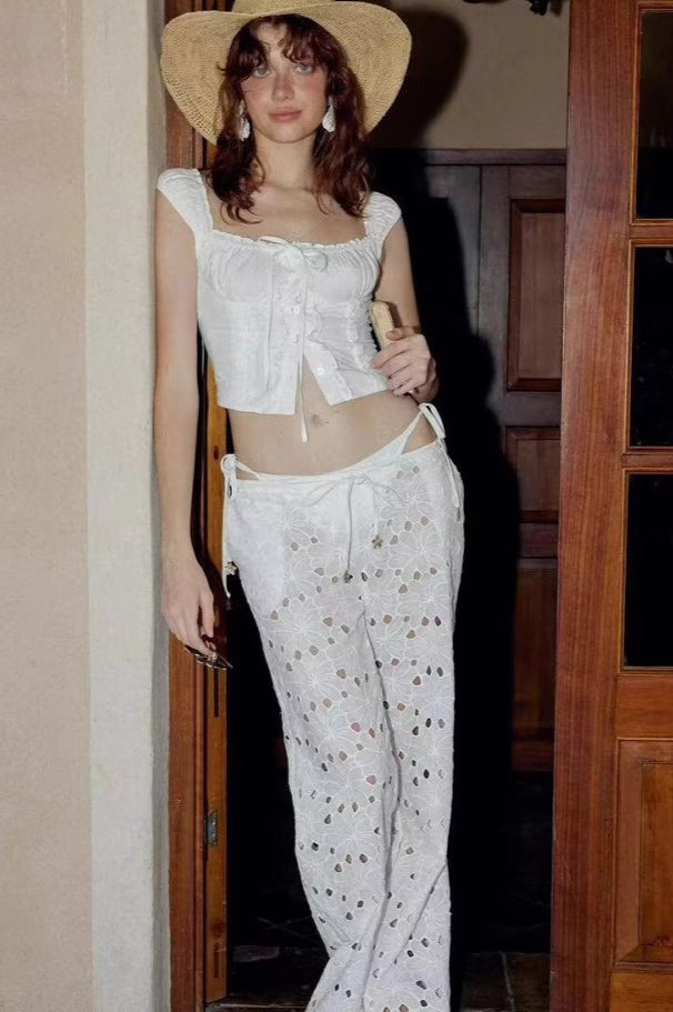 Chic White Floral Embroidery Relaxed Pants