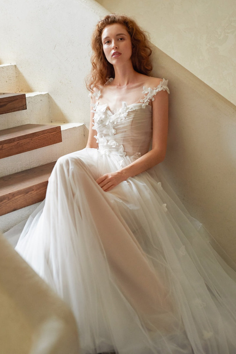 Dreamy Petal V Neck Backless Reception Dress