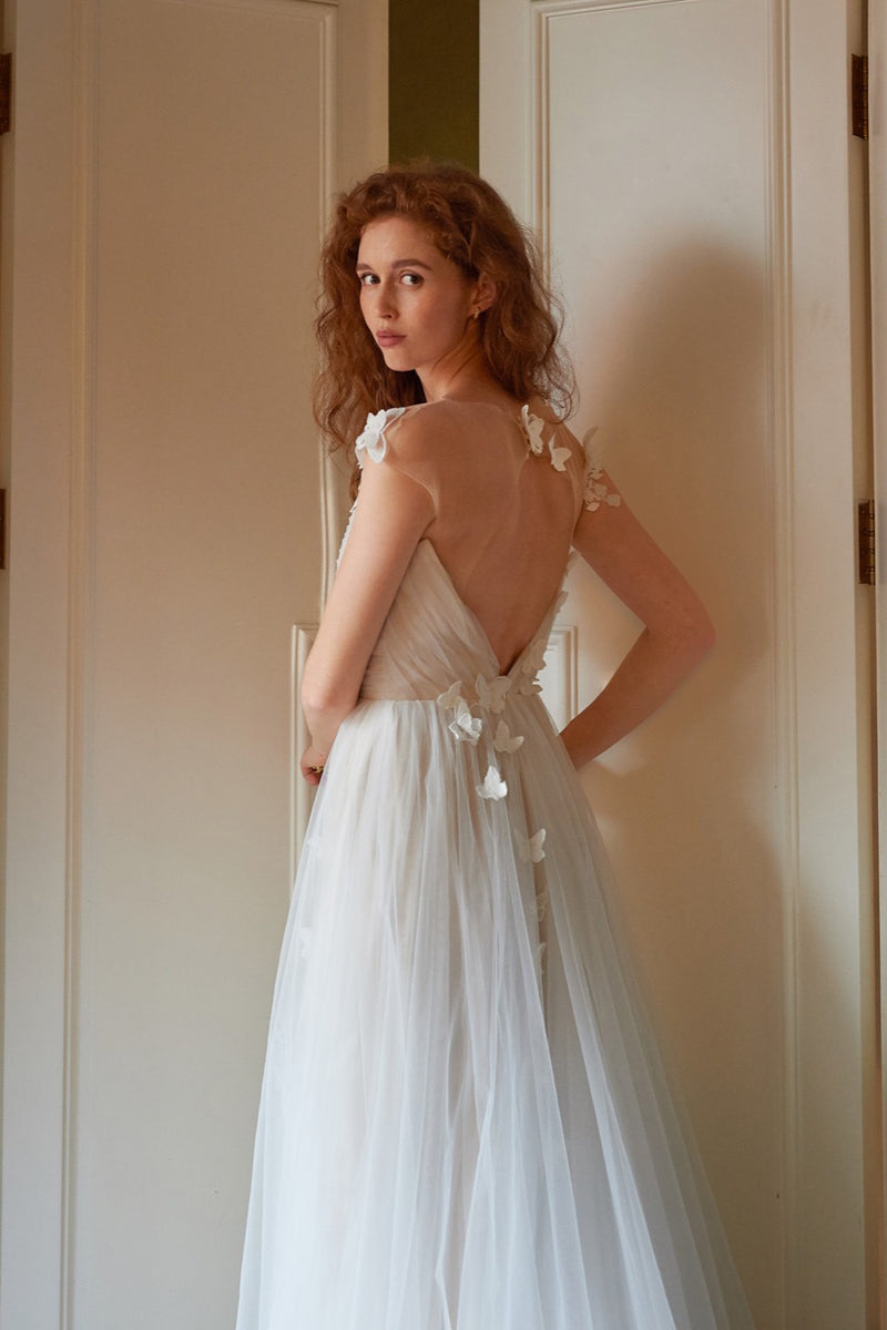 Dreamy Petal V Neck Backless Reception Dress