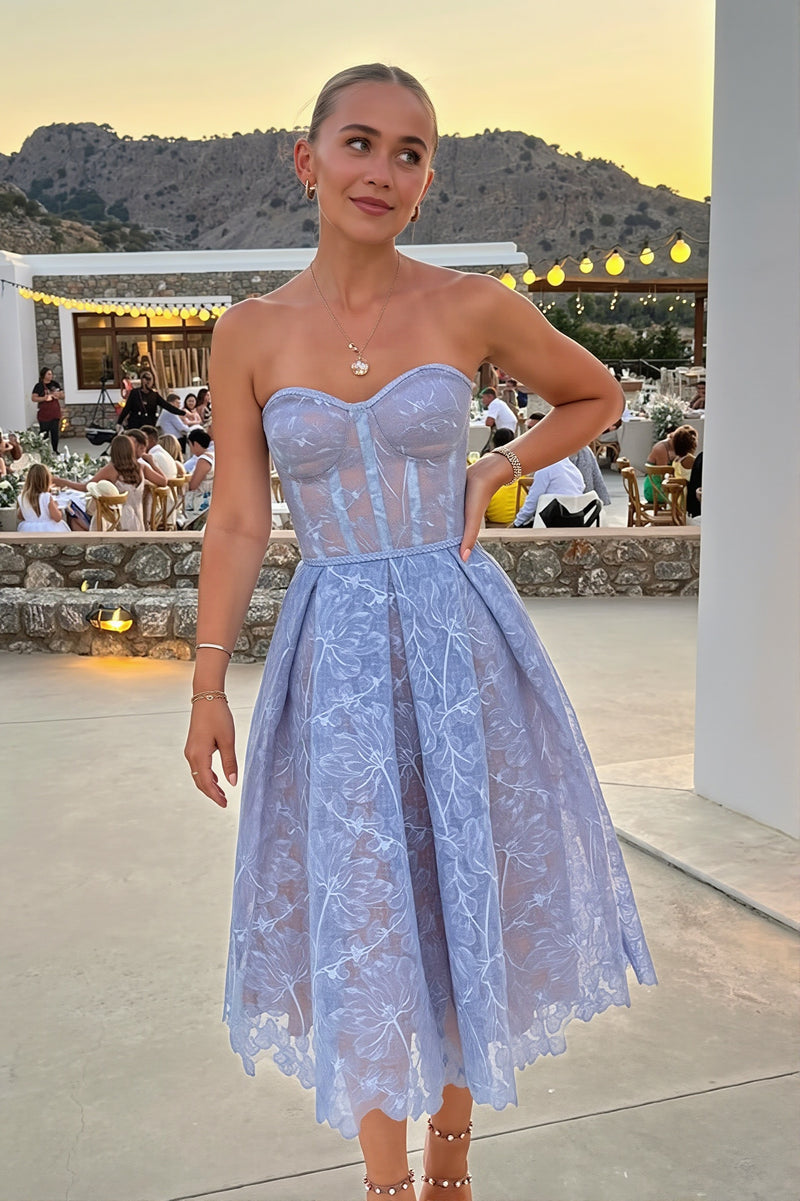 Elegant Lace Strapless Solid Midi Dress