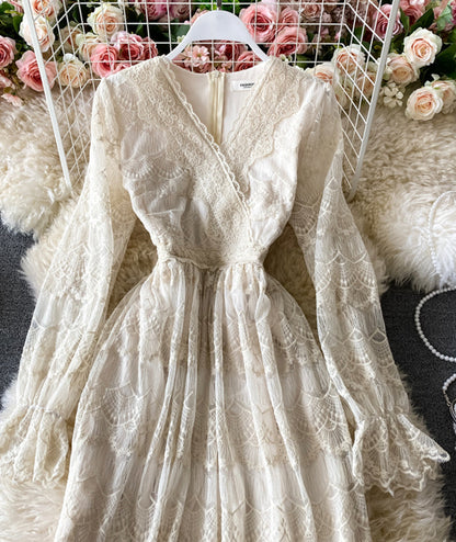 Elegant v neck lace long sleeve dress S09
