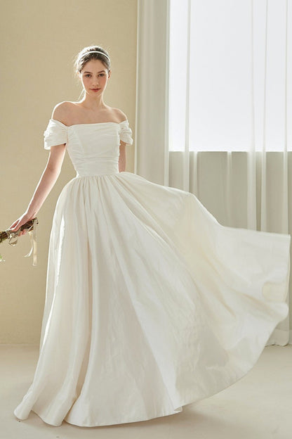 Elegant Vintage Off Shoulder Wedding Dress