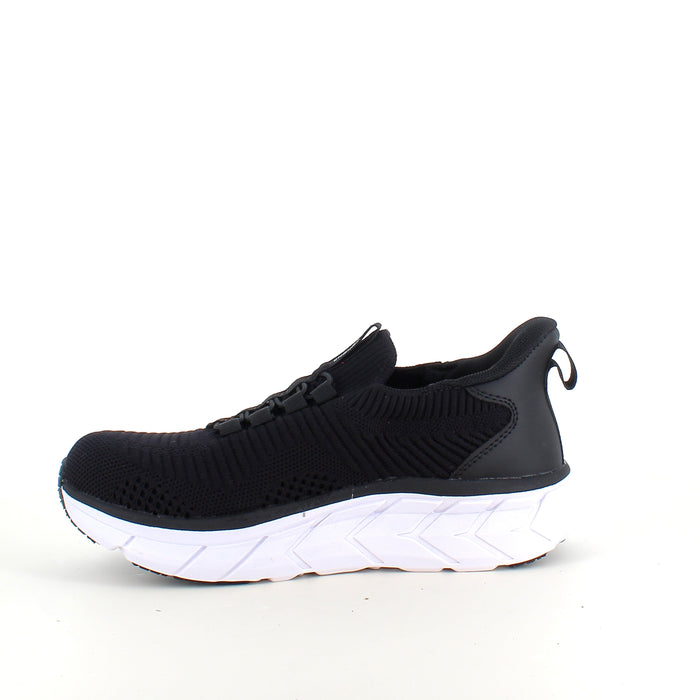 Endurance StepGo-sneaker i svart