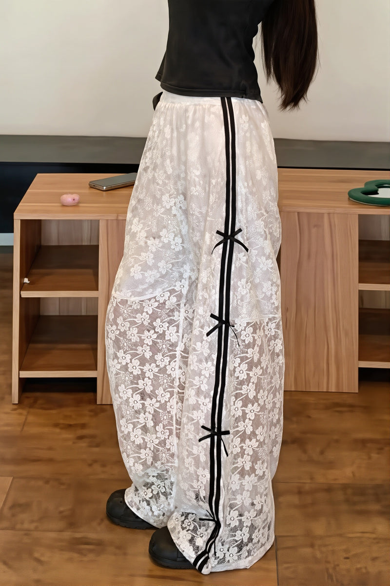 Hollow Out Bowknot Lace Splice Pants