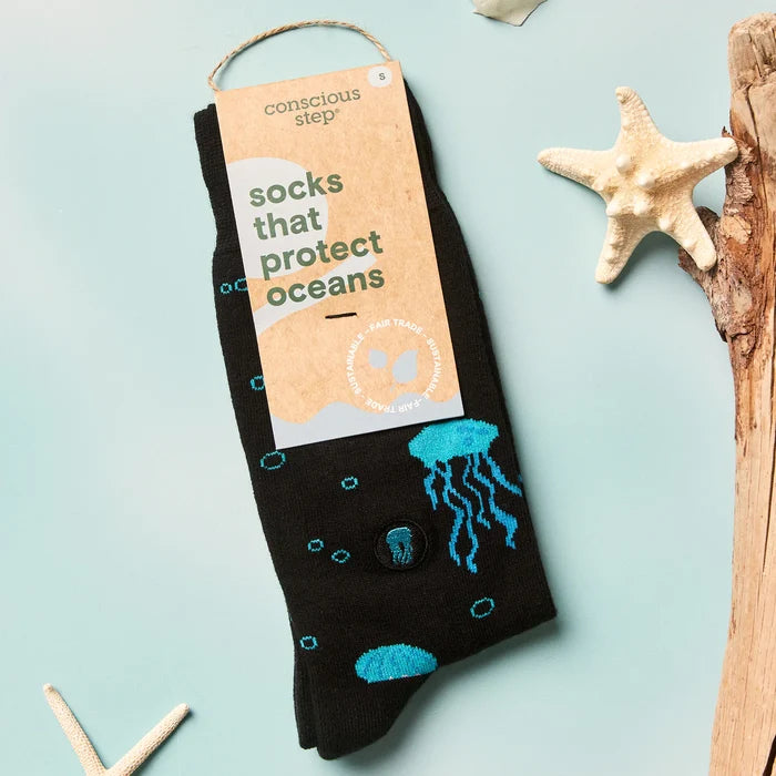 Jellyfish Socks that Protect Oceans - Ali's Wagon
