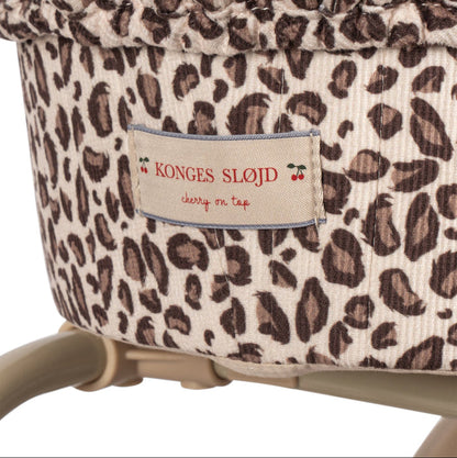 Konges Slojd – Minnie Doll Pram – Leo - Mabel & Fox