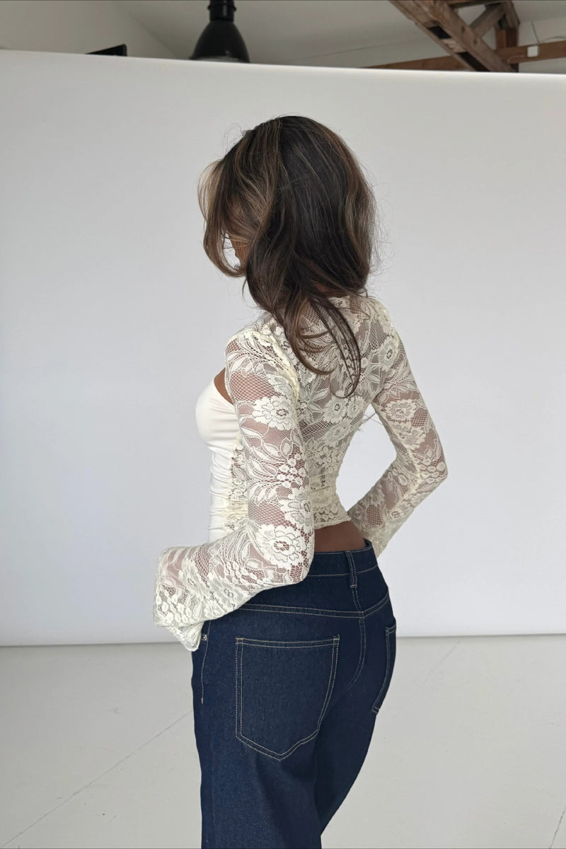 Lace Cutout Flare Sleeve T-shirt