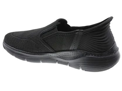 Lätt slip-on-sko i svart – andningsbar och enkel att ta på