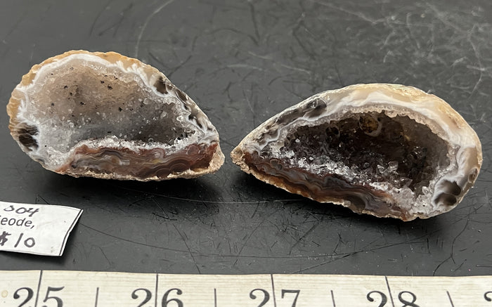 Oco Geode Pair 4 - Of Coins & Crystals
