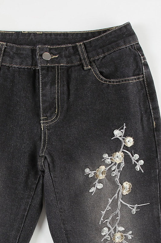 Plant Embroidered Low Waist Flare Jeans