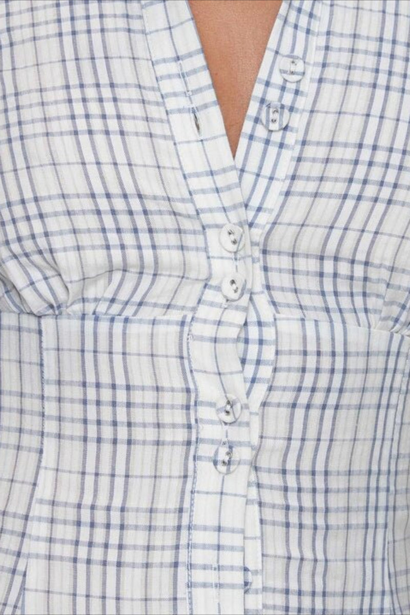 Polo Neck Pleated Cropped Slim Blouse