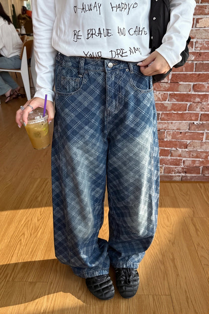 Retro Plaid Print Curved Jeans