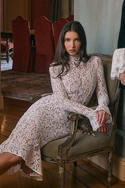 Round Neck Lace Long Sleeve Mermaid Midi Dress