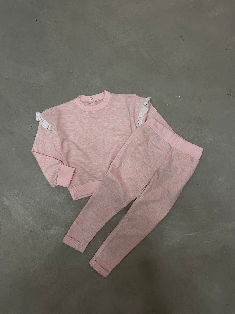 SET SPORTIV ME DANTELLE