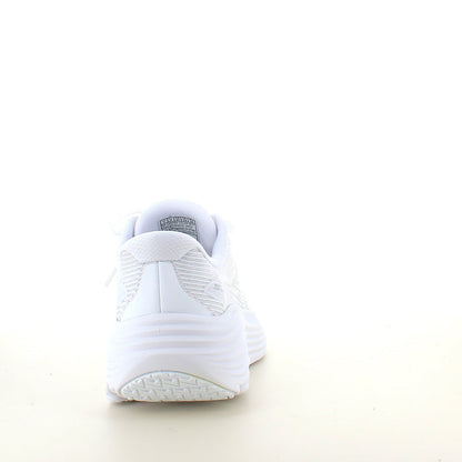 Skechers Max Cushioning Vit slip-on sneaker med stötdämpning