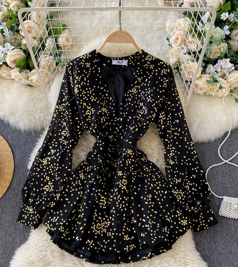 Stylish v neck short dress with stars S26