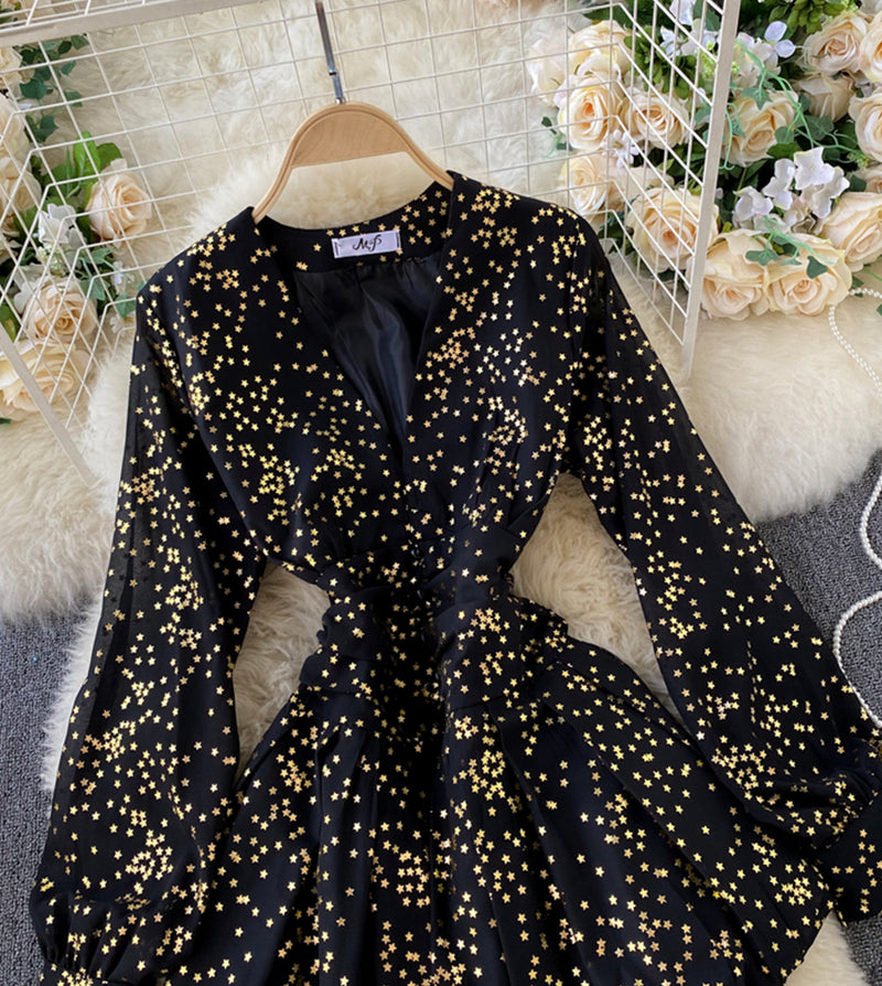 Stylish v neck short dress with stars S26
