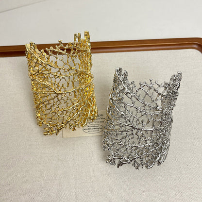 Textured Coral Hollow Open Bracelet