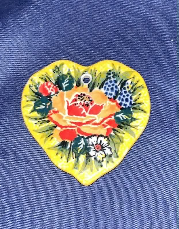 U4616 Heart Pendant/Ornament - Shape: A86 - Pattern: U4616