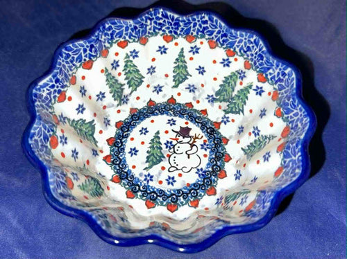 U4661 Scalloped Bowl - Shape: 915 - Pattern: U4661 (T. Liana)