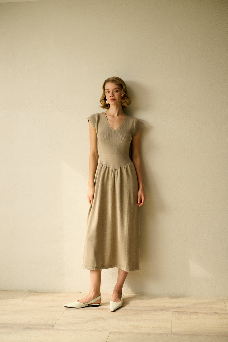 V neck fit-and-flare dress