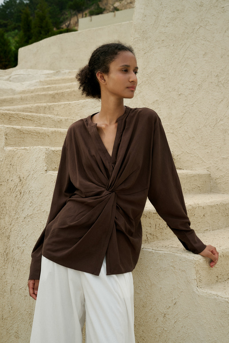 V neck twist top