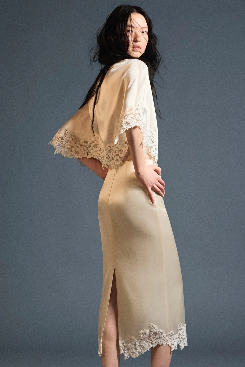 Veliora Silk Cape Top