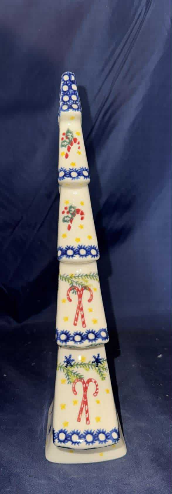 Vena Candy Cane Tree - Shape: 491 - Pattern: Candy Cane (302)